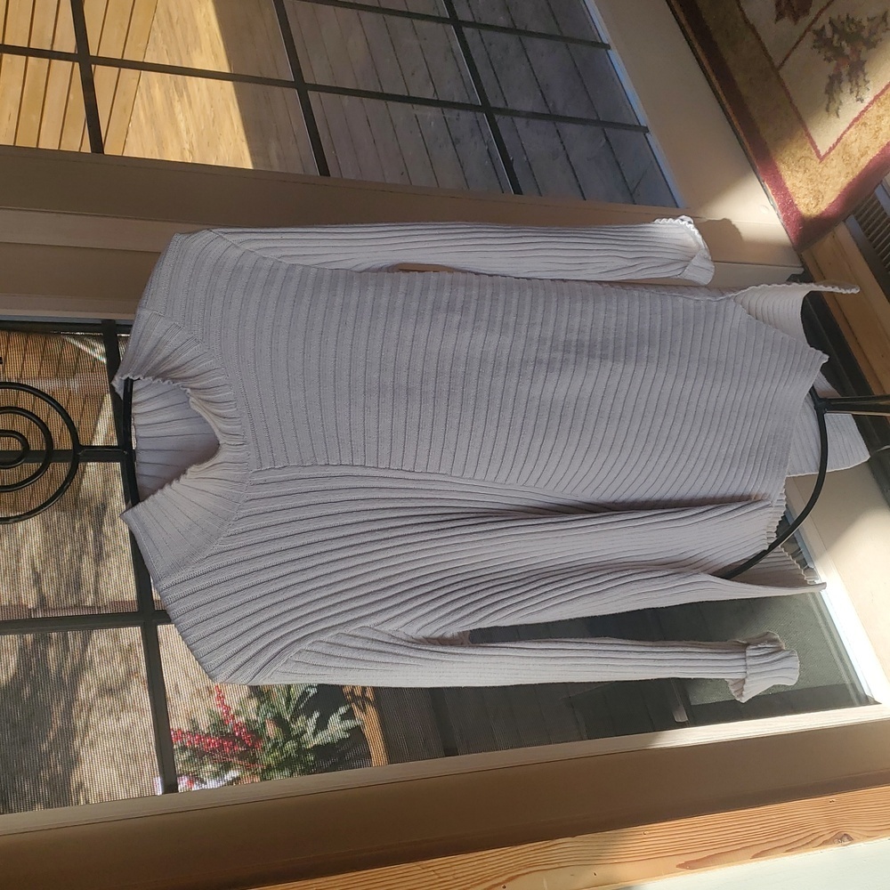 Cabi 3363 Turnabout Sweater Cream Ribbed Cotton Mock Neck Open Back Tie Mens M